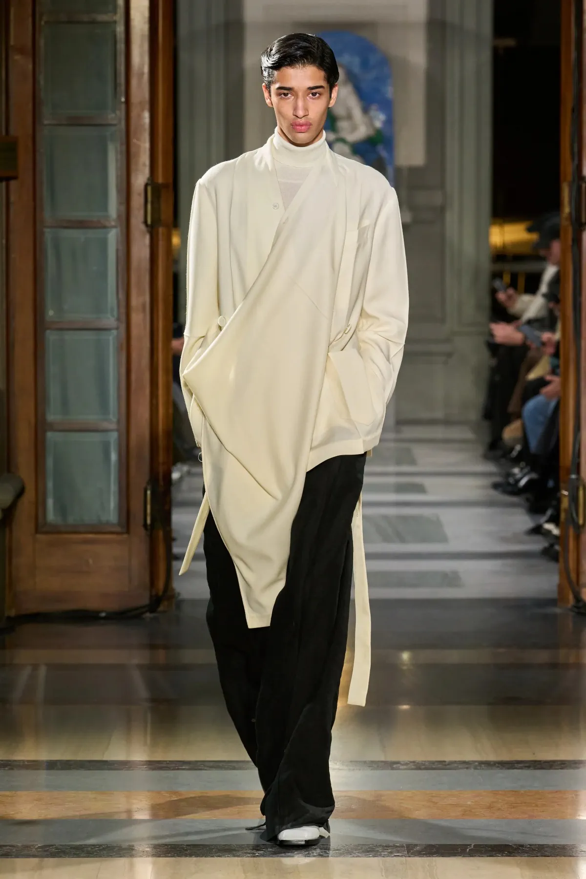 La collection Setchu Automne 2025 redéfinit l'utilité sartoriale en fusionnant l'Orient et l'Occident
