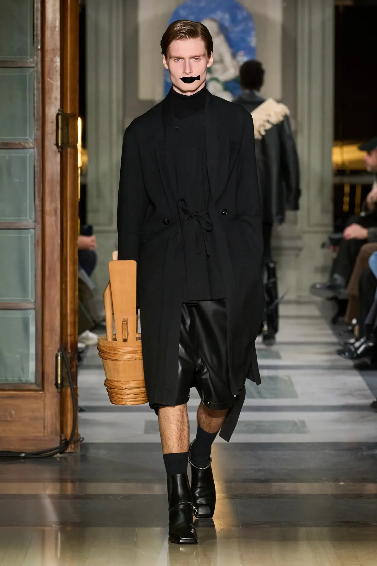 La collection Setchu Automne 2025 redéfinit l'utilité sartoriale en fusionnant l'Orient et l'Occident