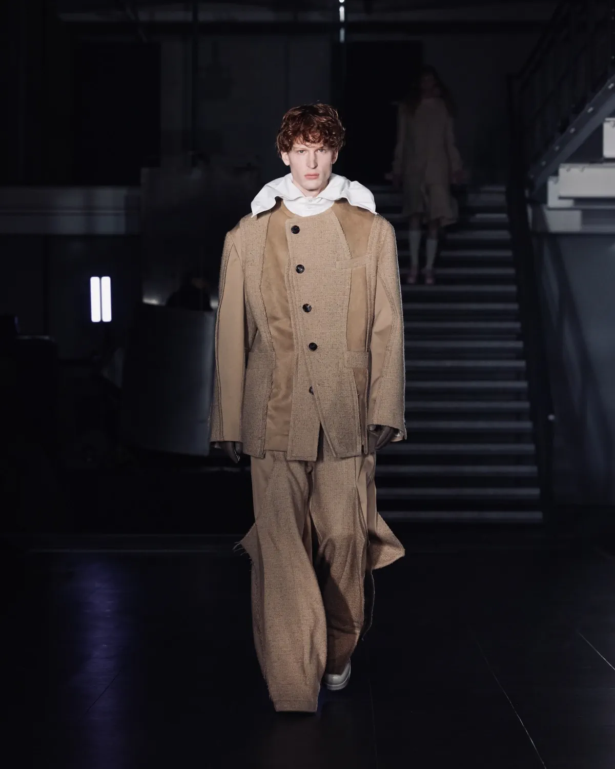 SONGZIO redéfinit l'élégance baroque avec une collection masculine d'avant-garde pour l'automne 2025