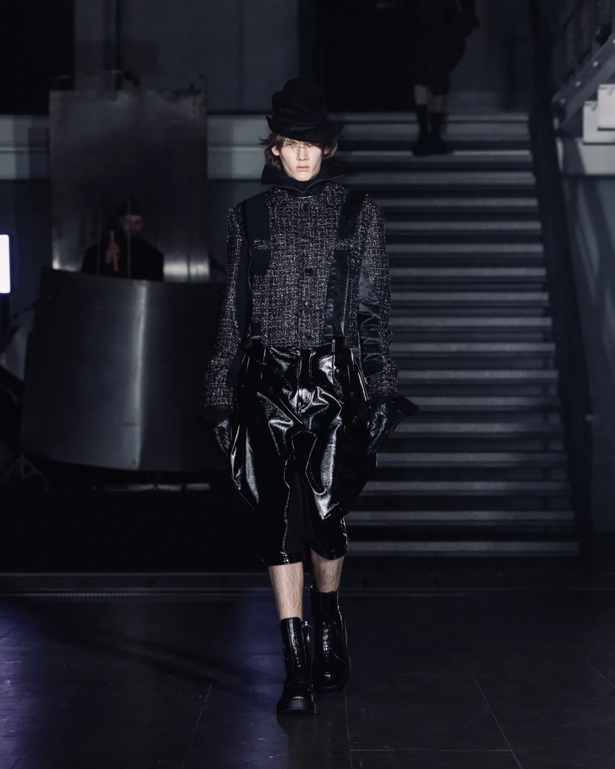 SONGZIO redéfinit l'élégance baroque avec une collection masculine d'avant-garde pour l'automne 2025