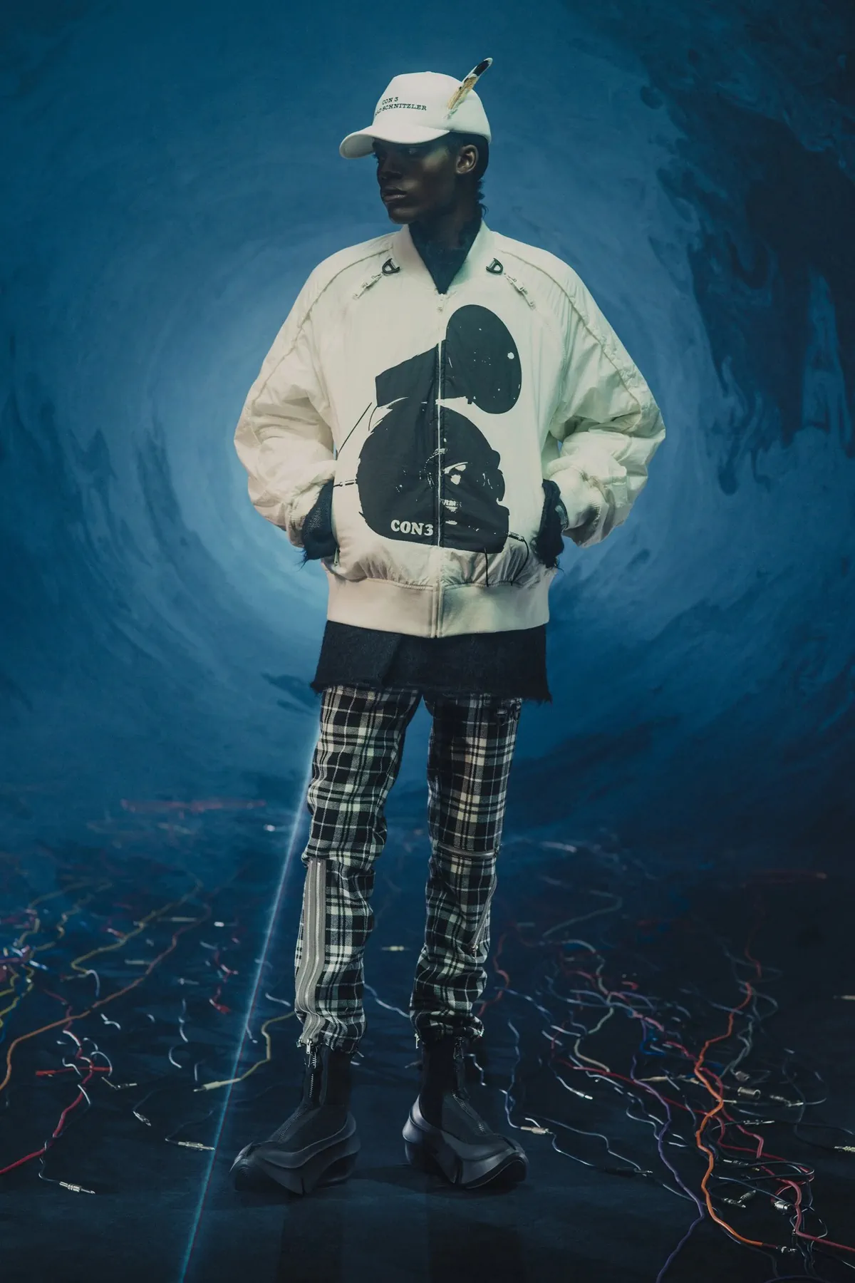 Collection automne 2025 d’UNDERCOVER : Quand le rock électrique rencontre le fantastique !