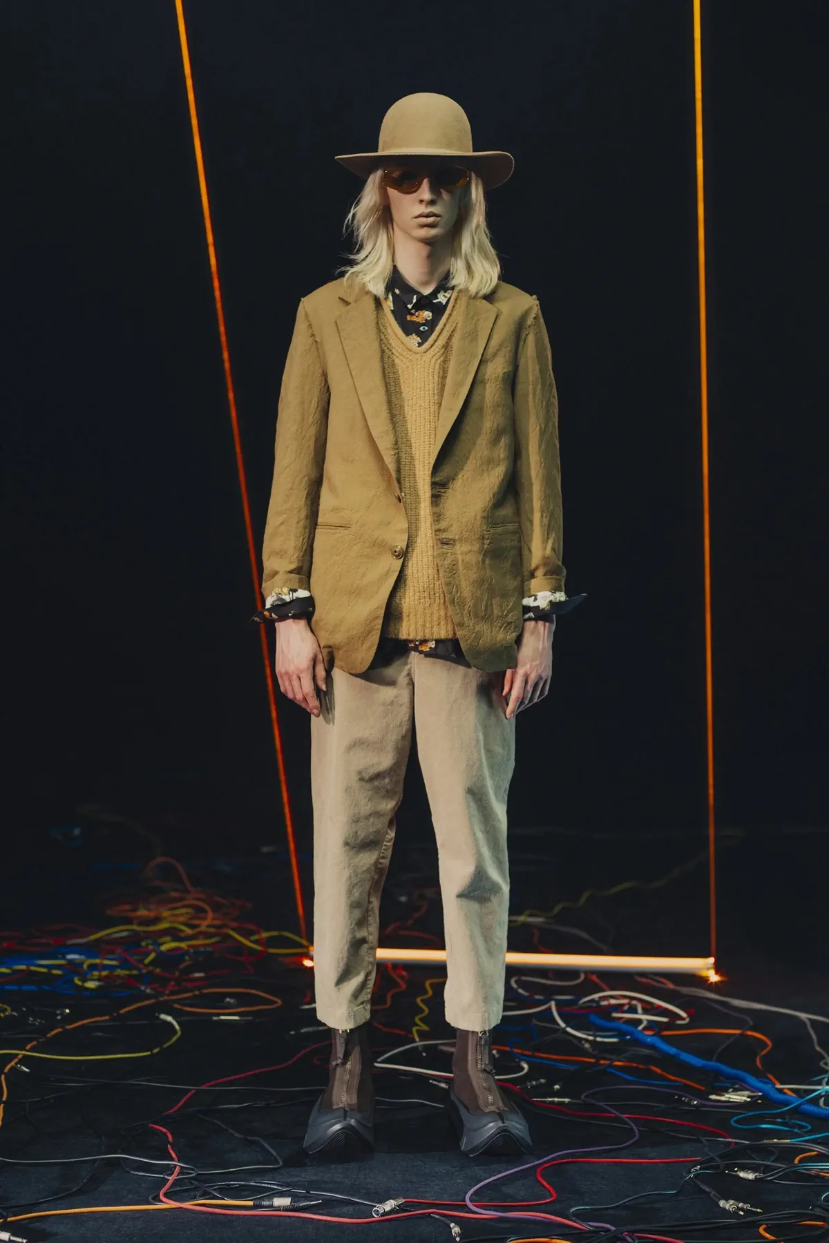 Collection automne 2025 d’UNDERCOVER : Quand le rock électrique rencontre le fantastique !