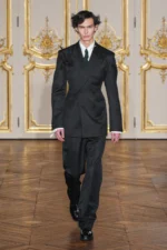 Wooyoungmi Fall Winter 2025 Paris Fashion Week 1 WOOYOUNGMI ravive l'élégance avec une touche de jeunesse pour l'automne 2025