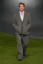 Zegna Fall Winter 2025 Milan Fashion Week 1 La collection ZEGNA Automne 2025 redéfinit les classiques de la mode masculine avec une touche de modernité