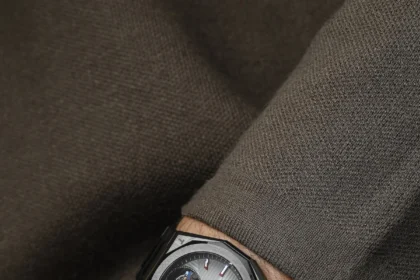 ZENITH a dévoilé la DEFY Skyline Tourbillon Felipe Pantone One-Off à TimeForArt