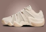 La Crazy 8 Low « Newport Beach » d'adidas rend hommage à la Californie du Sud avec des teintes sablonneuses