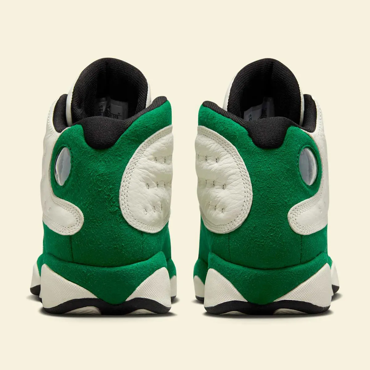 La Air Jordan 13 « Pine Green » revient avec la touche Boston Celtics pour le printemps 2025