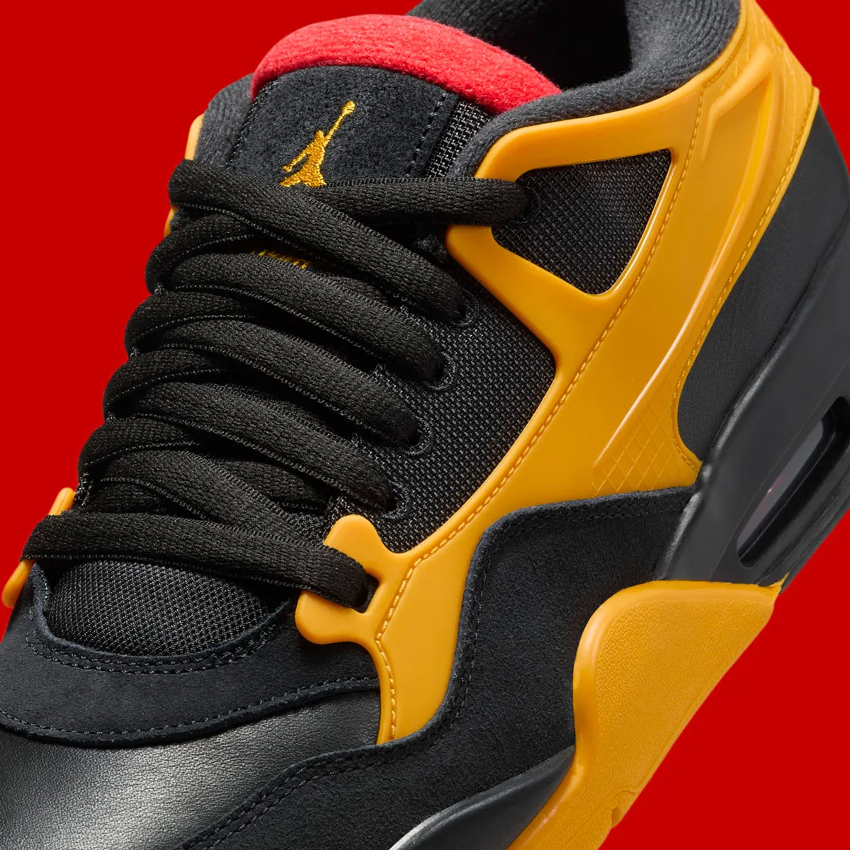 L'Air Jordan 4 RM Bruce Lee rend hommage à la légende des arts martiaux avec un design coloré