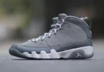 La Air Jordan 9 « Cool Grey » fait un retour tant attendu