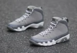 La Air Jordan 9 « Cool Grey » fait un retour tant attendu