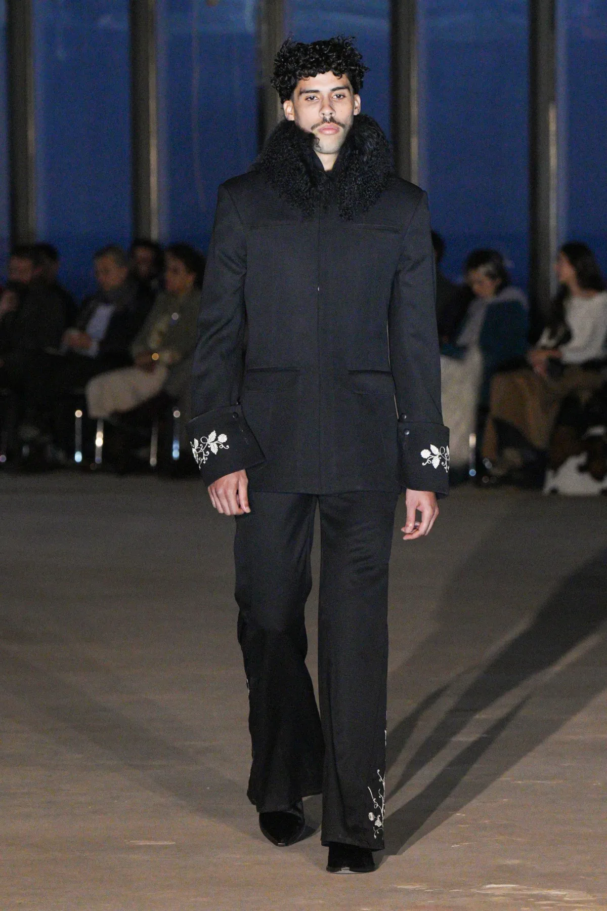 La collection Automne 2025 de Campillo mêle savoir-faire mexicain et imagination surréaliste