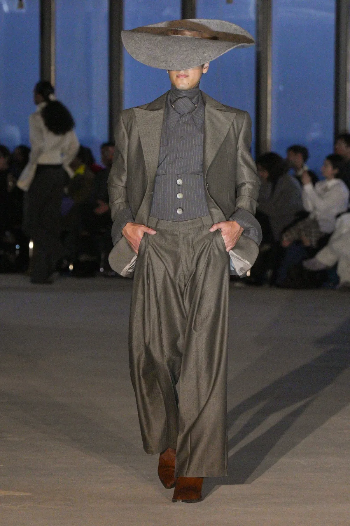 La collection Automne 2025 de Campillo mêle savoir-faire mexicain et imagination surréaliste