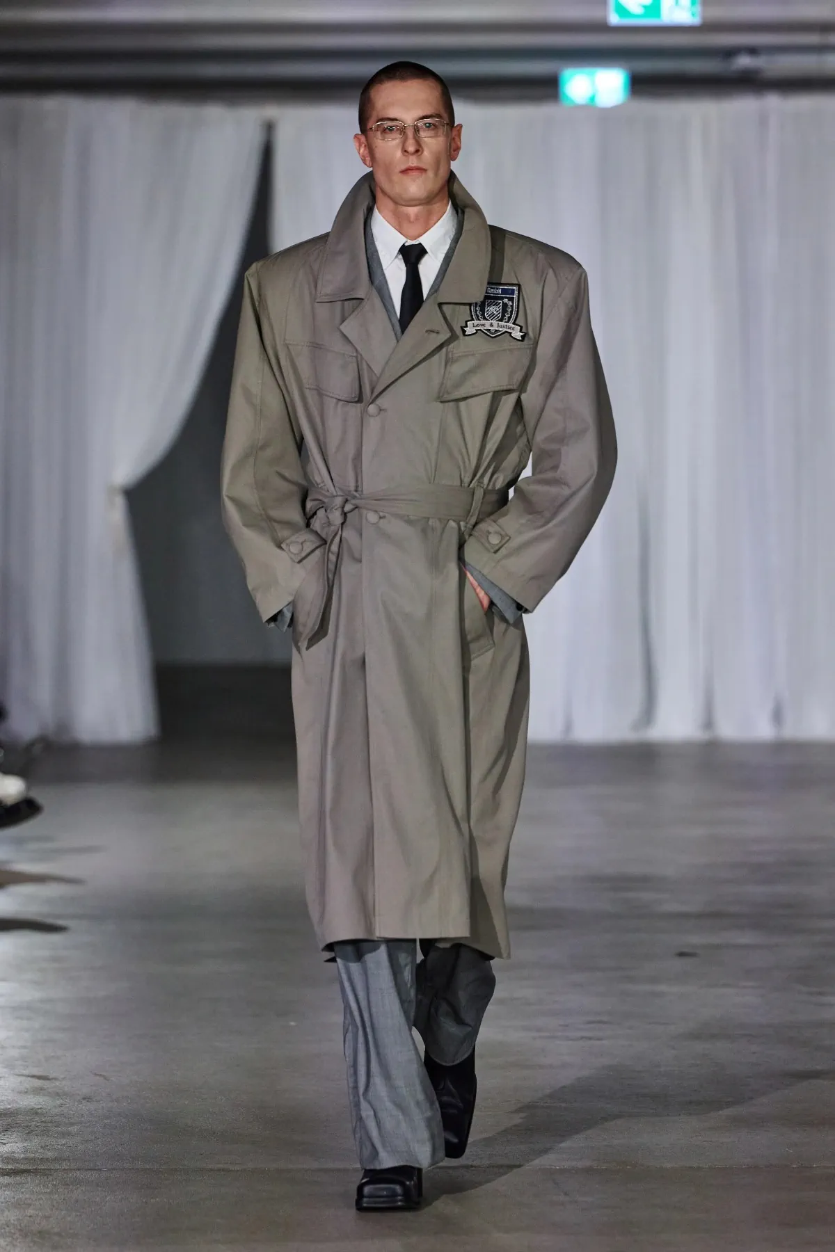 La collection automne 2025 de GmbH puise sa force dans les histoires personnelles et les vérités politiques