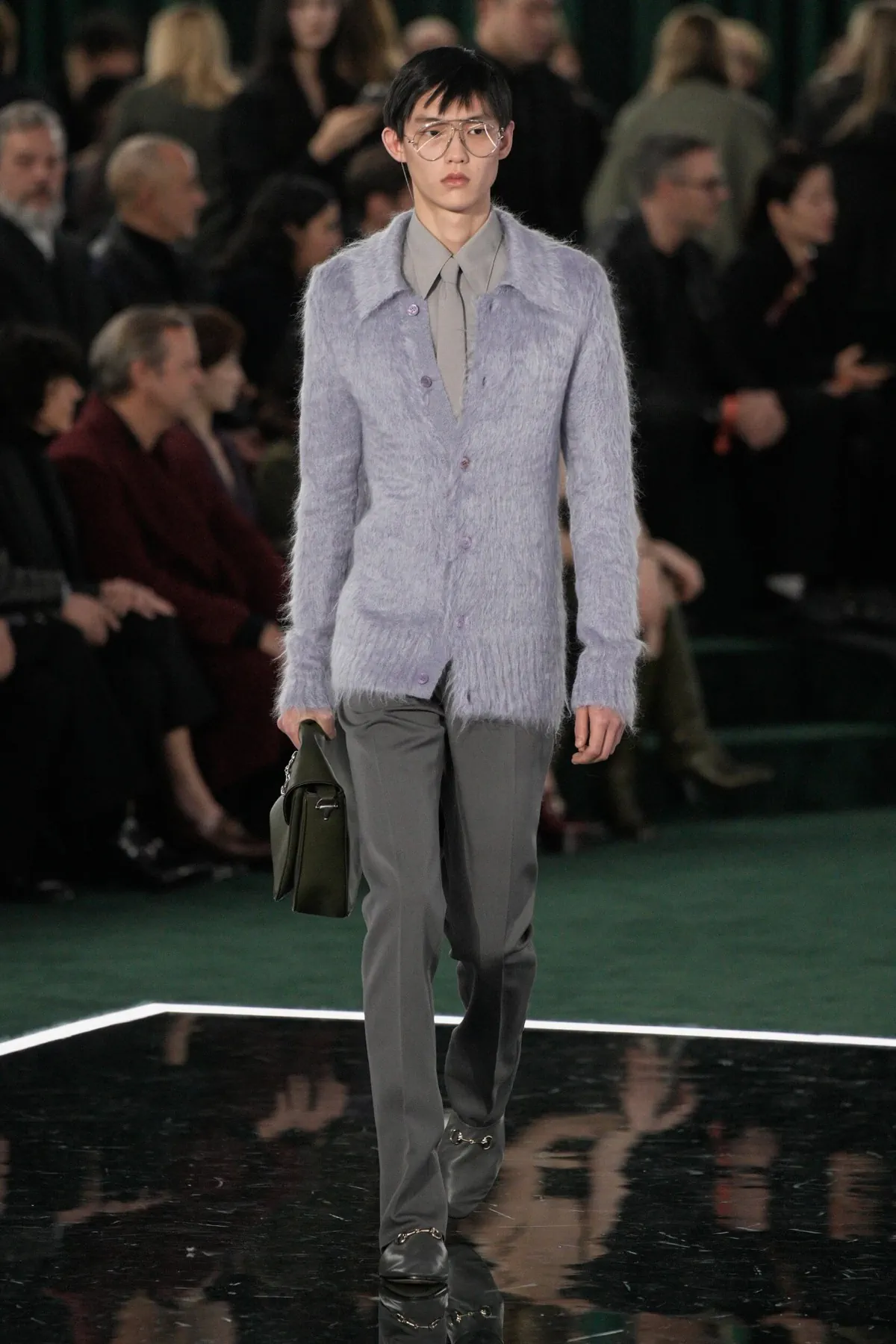 Pour l'automne 2025, GUCCI navigue entre héritage et transition