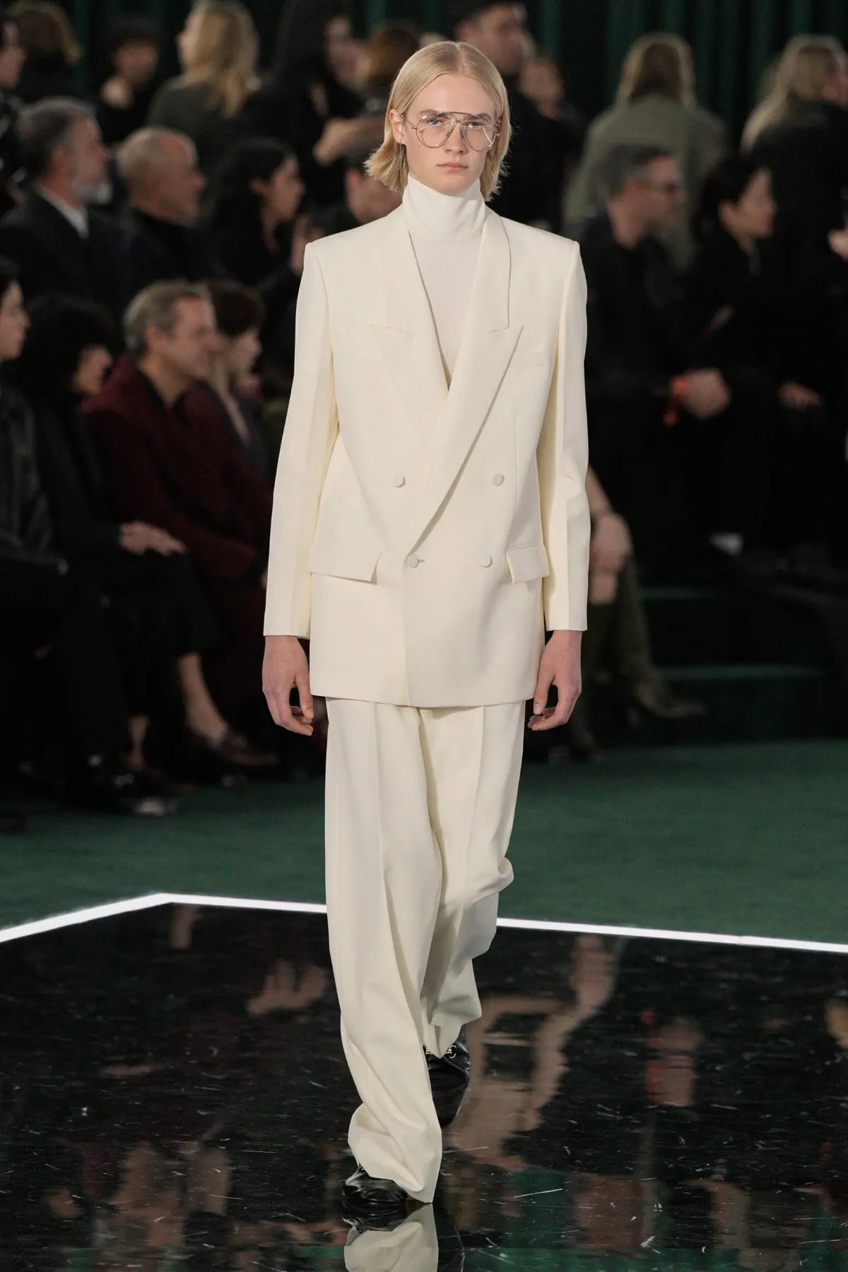 Pour l'automne 2025, GUCCI navigue entre héritage et transition