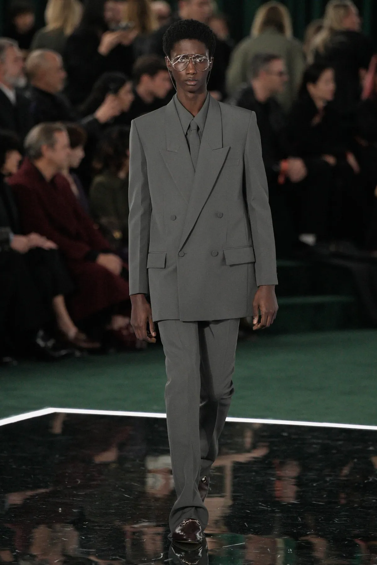 Pour l'automne 2025, GUCCI navigue entre héritage et transition