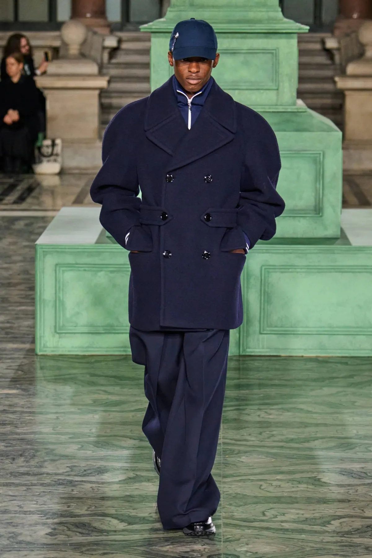 Pour l'automne 2025, KENT&CURWEN s'aventure au pays imaginaire