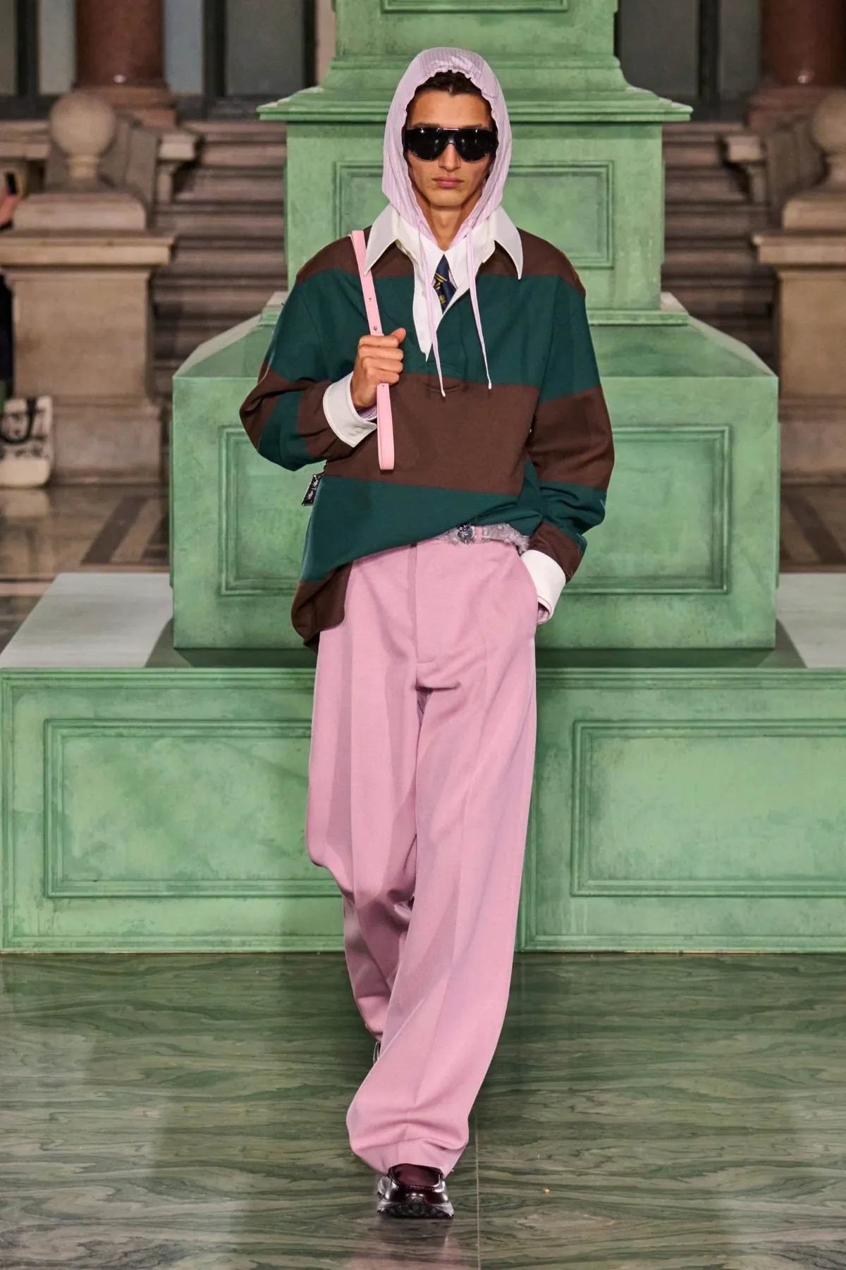 Pour l'automne 2025, KENT&CURWEN s'aventure au pays imaginaire