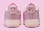 La sneaker Drake NOCTA x Nike Air Force 1 « Pink Foam » fait partie intégrante de la culture sneaker