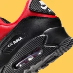 La Nike Air Max 90 Racing « Red/Black » s'inspire des sports mécaniques