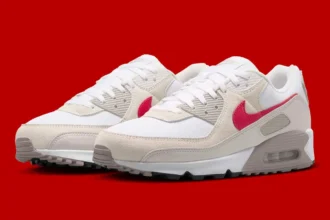 La Nike Air Max 90 « University Red » associe un style intemporel à une touche de couleur franche