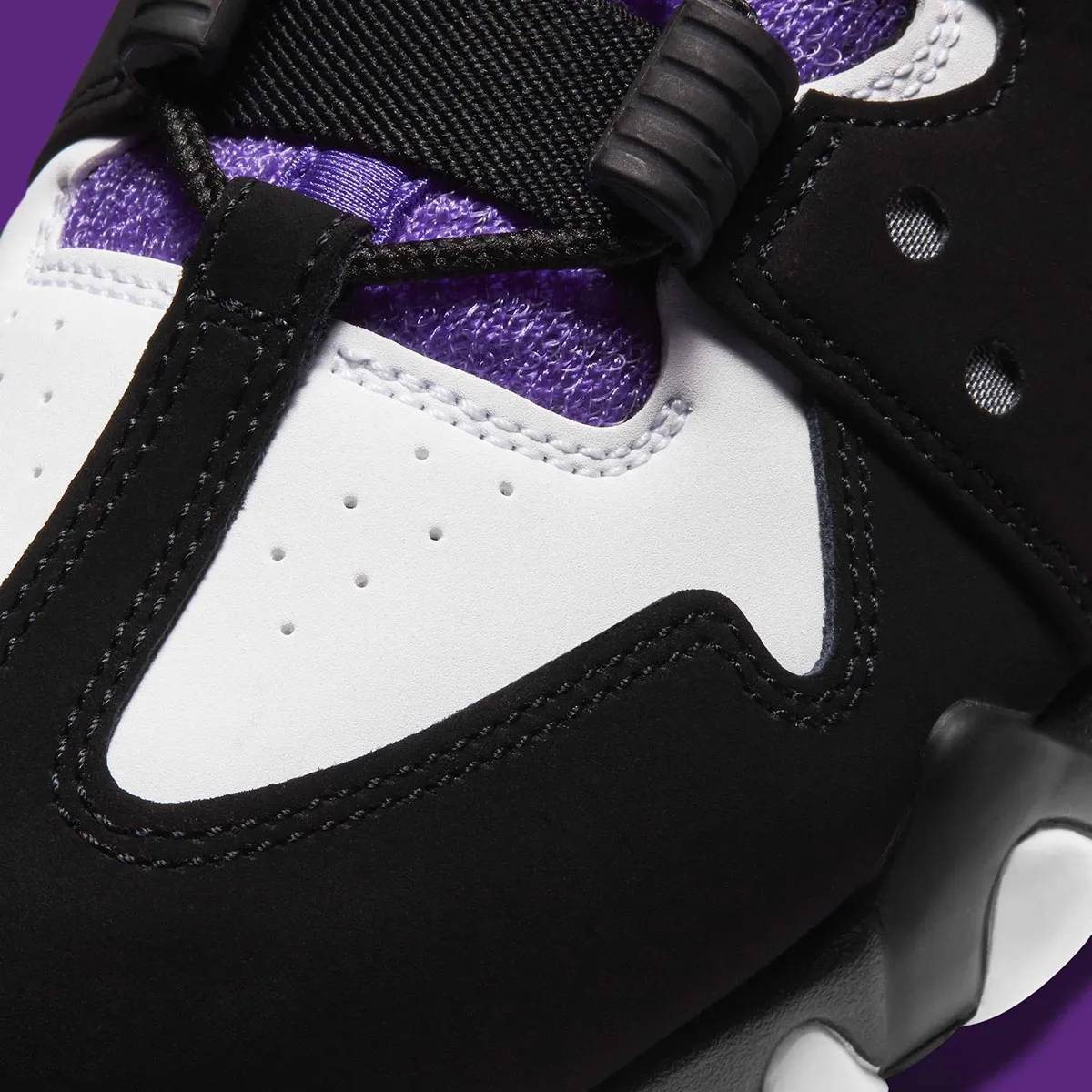 Nike Air Max CB 94 Black Purple 7 La Nike Air Max CB 94 « Black Purple » fait son retour avec une sortie prévue pour l'été 2025