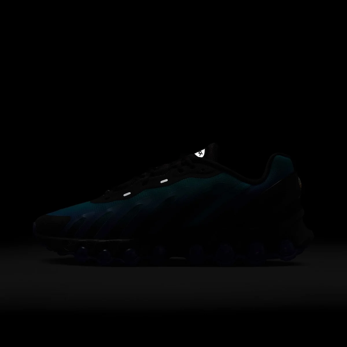 Nike Air Max DN8 « Dusty Cactus/Persian Violet » : un équilibre entre énergie rétro et modernité