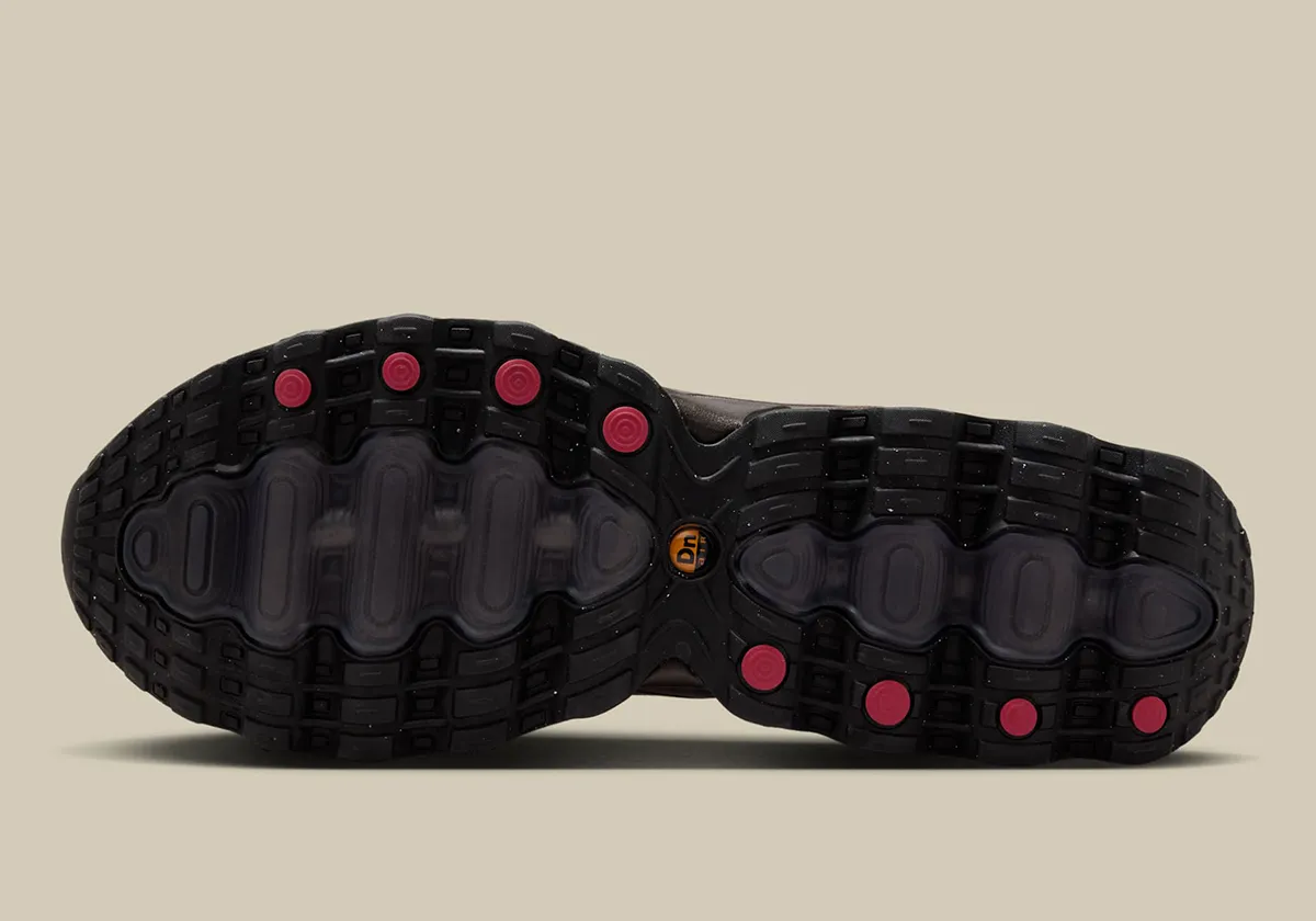 La Nike Air Max DN8 « Triple Brown » arrive le 3 mars et se démarque par une polyvalence aux tons de terre