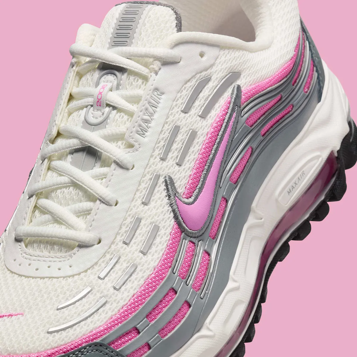 La Nike Air Max TL 2.5 « Playful Pink » insuffle l'énergie du début des années 2000 à l'été 2025