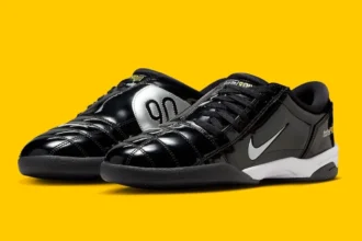 La Nike Total 90 III « Black Patent » fait revivre une icône du football des années 2000 dans la rue