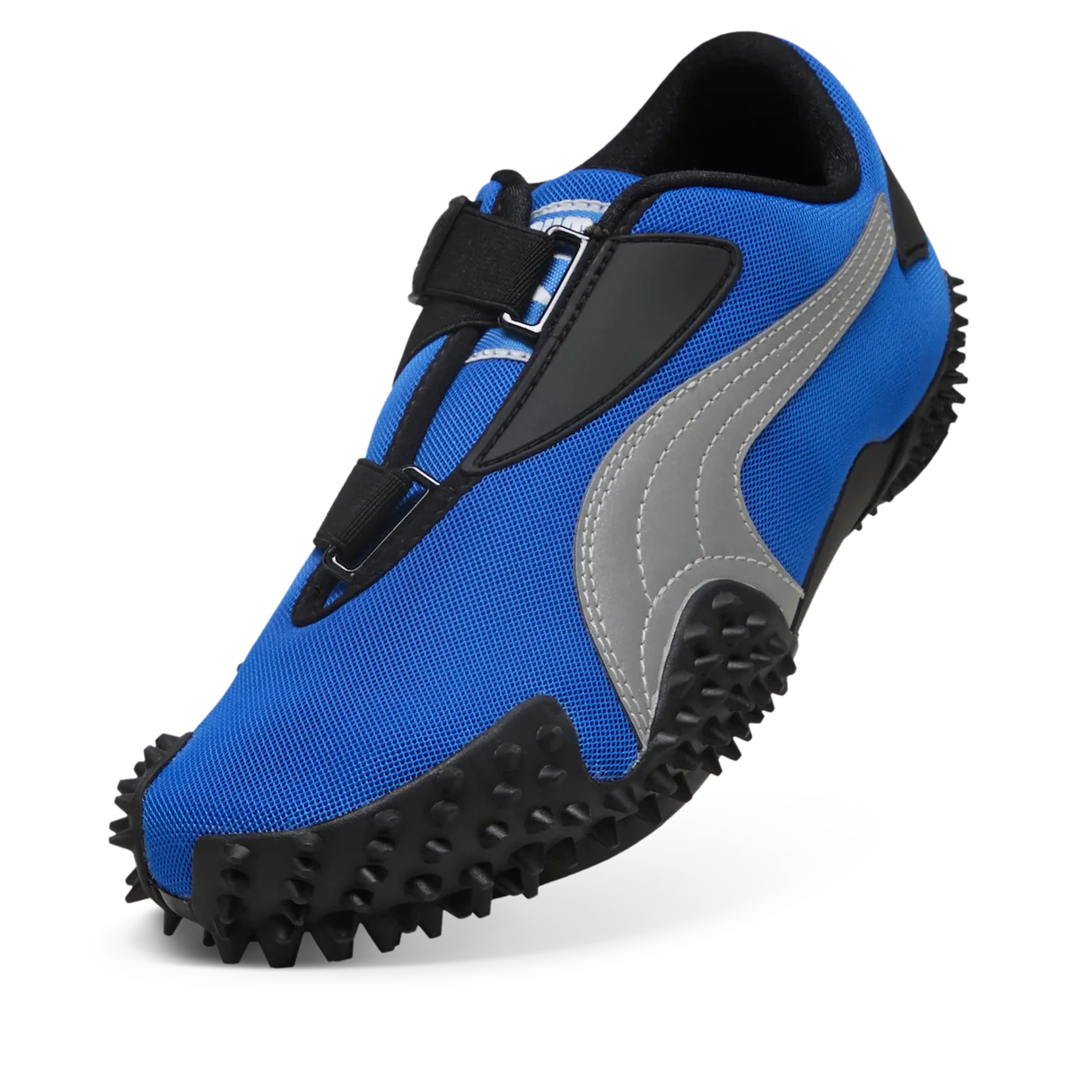 En 2025, la PUMA Mostro connaît un renouveau en alliant ses racines rétro à une touche de modernité