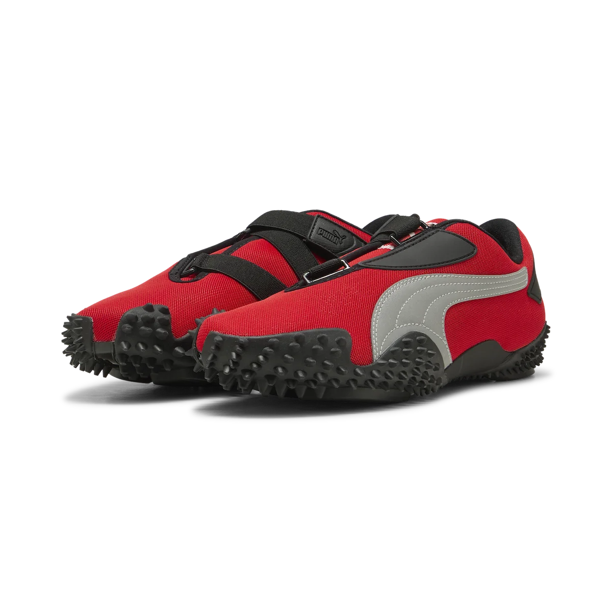 En 2025, la PUMA Mostro connaît un renouveau en alliant ses racines rétro à une touche de modernité