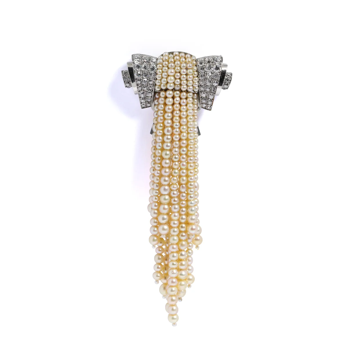 L'exposition « Paris, Capitale de la perle » raconte l'histoire oubliée de la joaillerie dans les locaux de L'École des Arts Joailliers