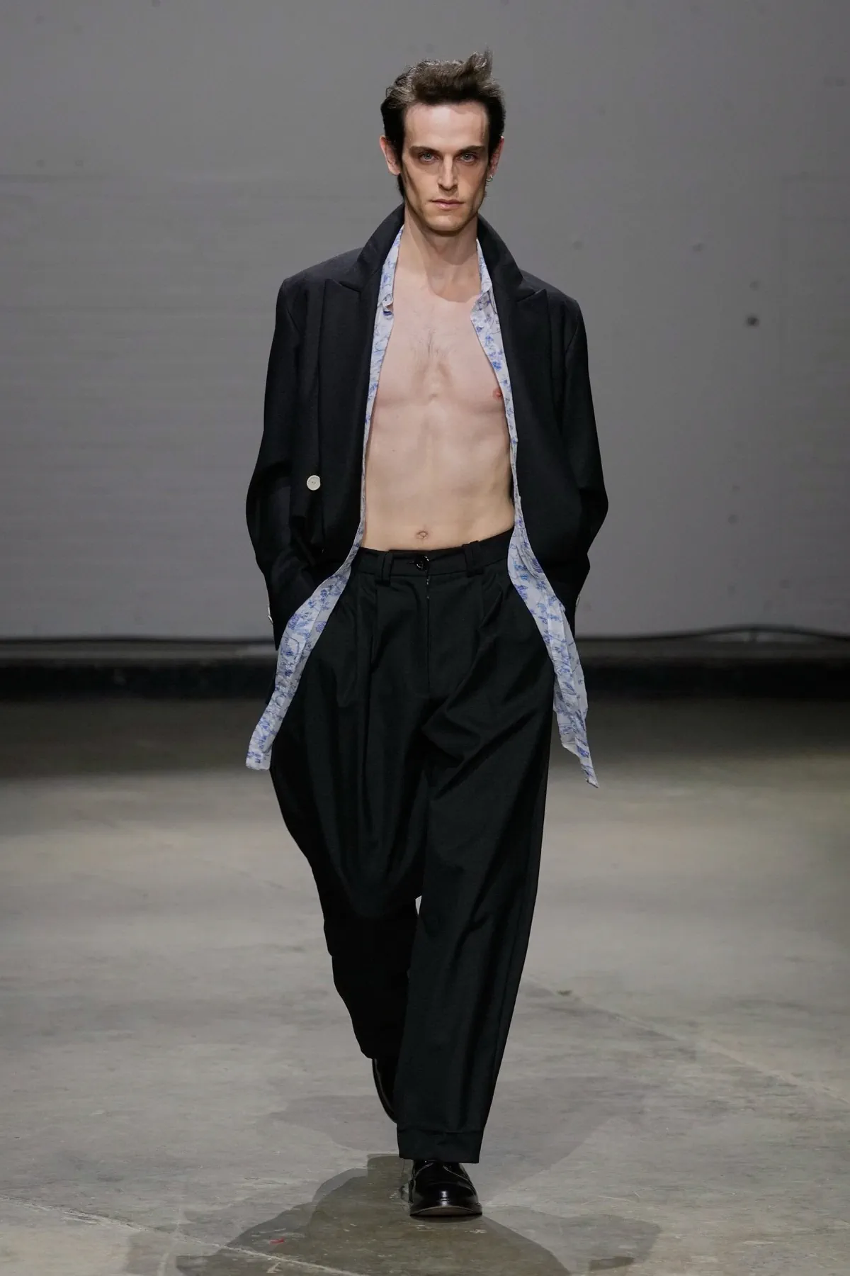 La collection automne 2025 de S.S.Daley incarne le style britannique non-conformiste