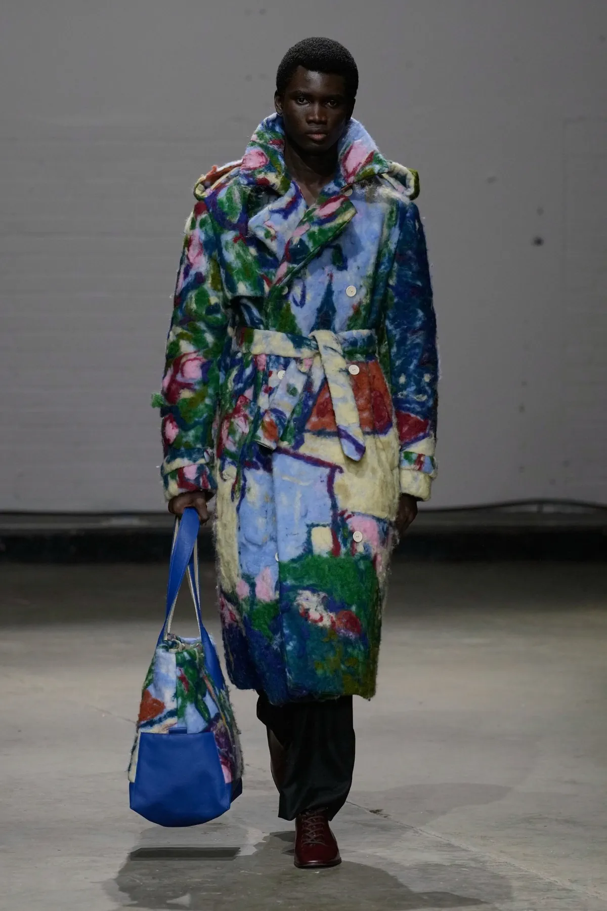 La collection automne 2025 de S.S.Daley incarne le style britannique non-conformiste