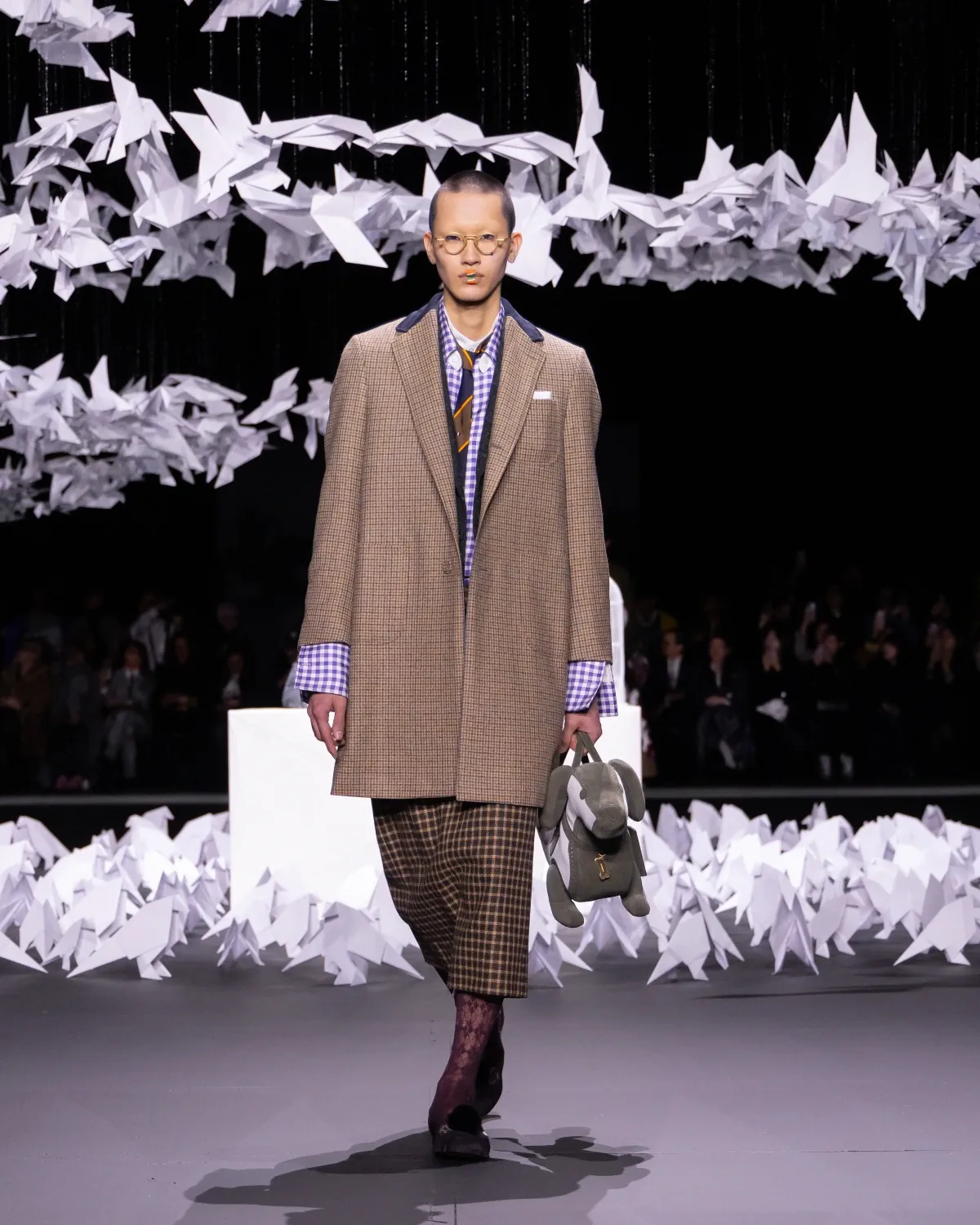 Les oiseaux fantaisistes de Thom Browne pour l’automne 2025