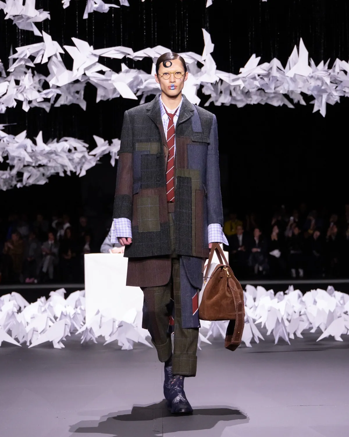 Les oiseaux fantaisistes de Thom Browne pour l’automne 2025