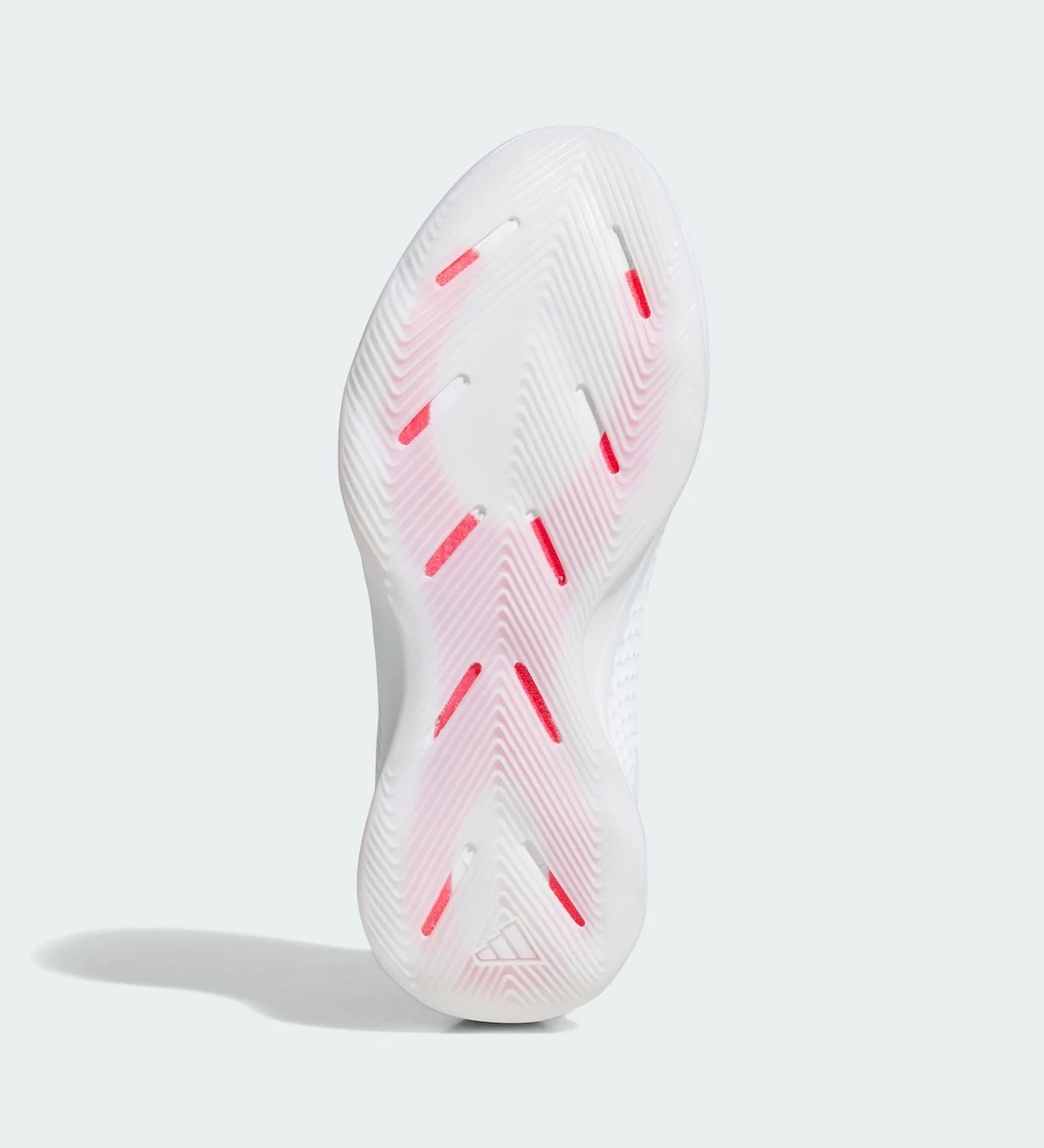 La chaussure AE 1 Low Stormtrooper d'adidas associe l'héritage audacieux d'Anthony Edwards à une palette de couleurs inspirée des Bulls