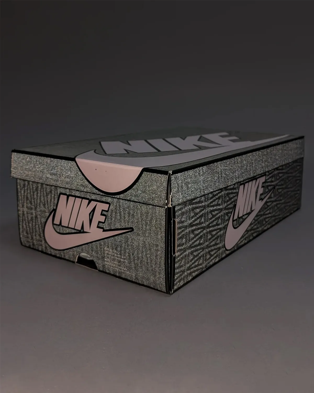 A Ma Maniere dévoile la nouvelle Nike Air Max 95 « Diffused Taupe/Phantom » pour l'été 2025