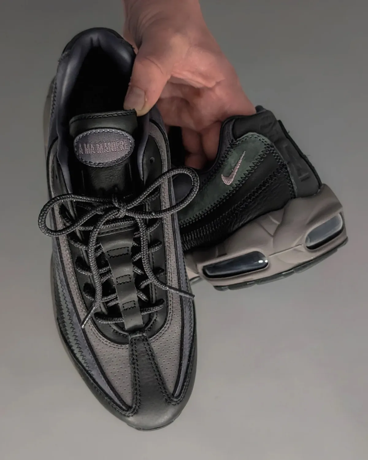 A Ma Maniere dévoile la nouvelle Nike Air Max 95 « Diffused Taupe/Phantom » pour l'été 2025