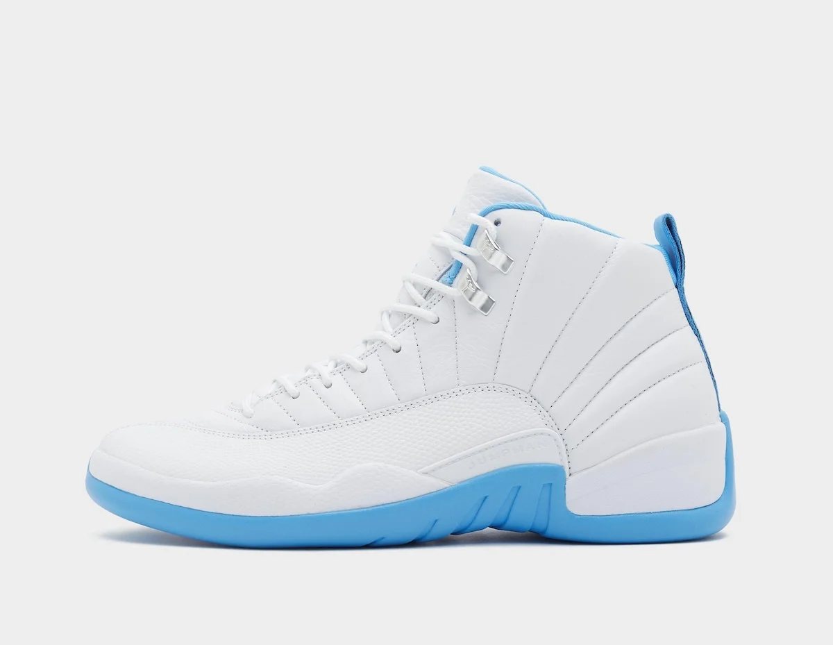 La Air Jordan 12 « Melo » 2025 célèbre le retour d'une légende du basket-ball