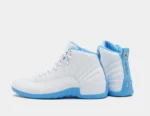 La Air Jordan 12 « Melo » 2025 célèbre le retour d'une légende du basket-ball
