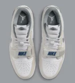 La Jordan Legacy 312 Low « Midnight Navy » s'inspire des éléments esthétiques de l'AJ3
