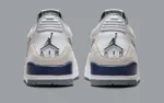 La Jordan Legacy 312 Low « Midnight Navy » s'inspire des éléments esthétiques de l'AJ3