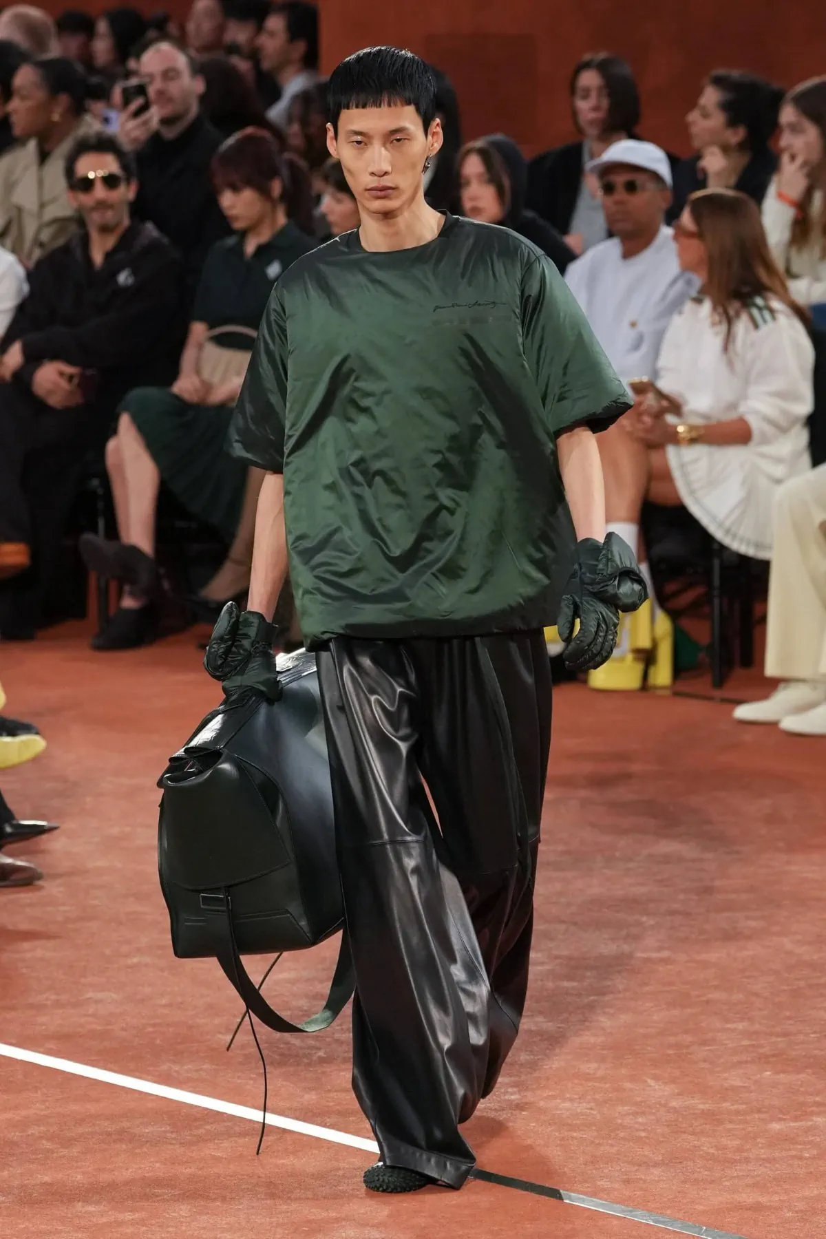 La collection Automne 2025 de LACOSTE s'inspire du côté le plus glamour de René Lacoste