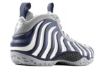 Un échantillon rare de Nike Air Foamposite « New York Yankees » fait surface pour les collectionneurs