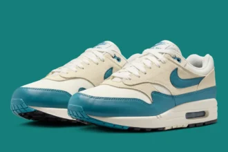 La Nike Air Max 1 « Smokey Blue » offre une esthétique printanière vintage