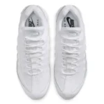 La Nike Air Max 95 « All White » devrait sortir cet été