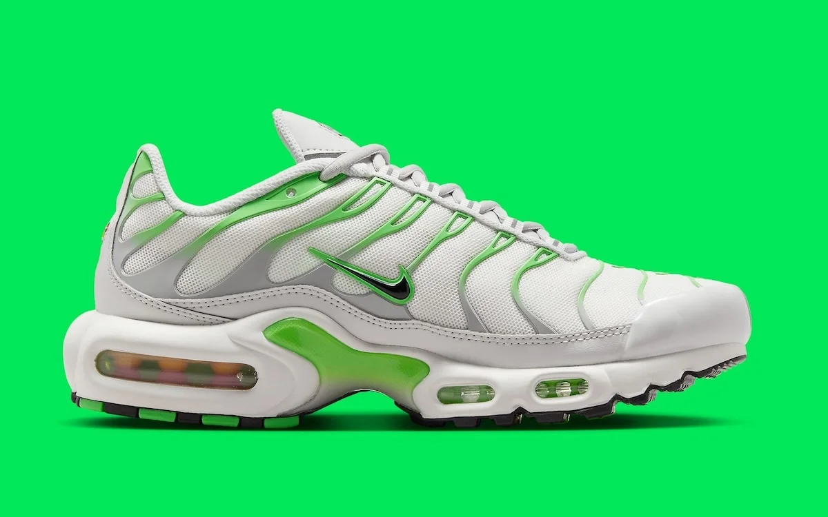 La Nike Air Max Plus « Green Strike » arrive avec un nouveau design dégradé pour l'été