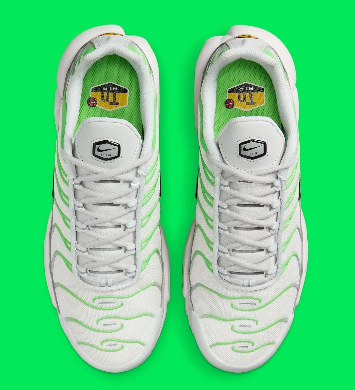 La Nike Air Max Plus « Green Strike » arrive avec un nouveau design dégradé pour l'été